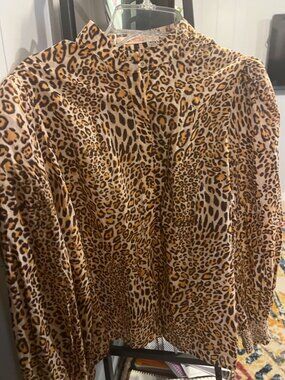 Olivaceous Leopard Print Blouse Size Medium